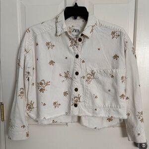Zara White w/beige Floral Embroidered Jean Jacket